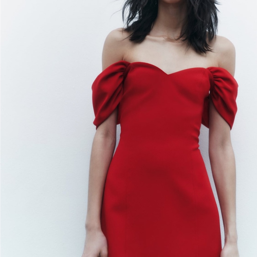 Zara Sweetheart Neckline Dress